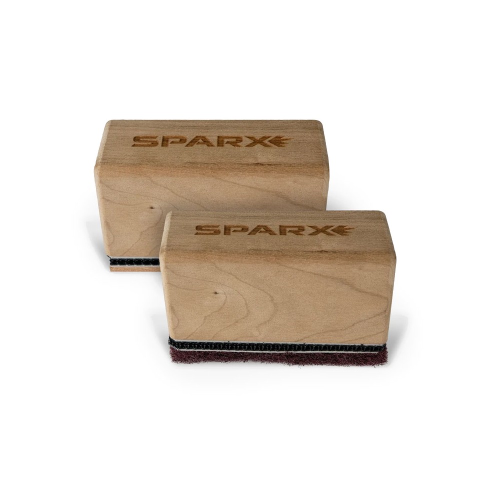 Kit de 2 blocs bois + jeu de brosses Sparx pour ébavurage Kit de 2 blocs bois + jeu de brosses Sparx pour ébavurage